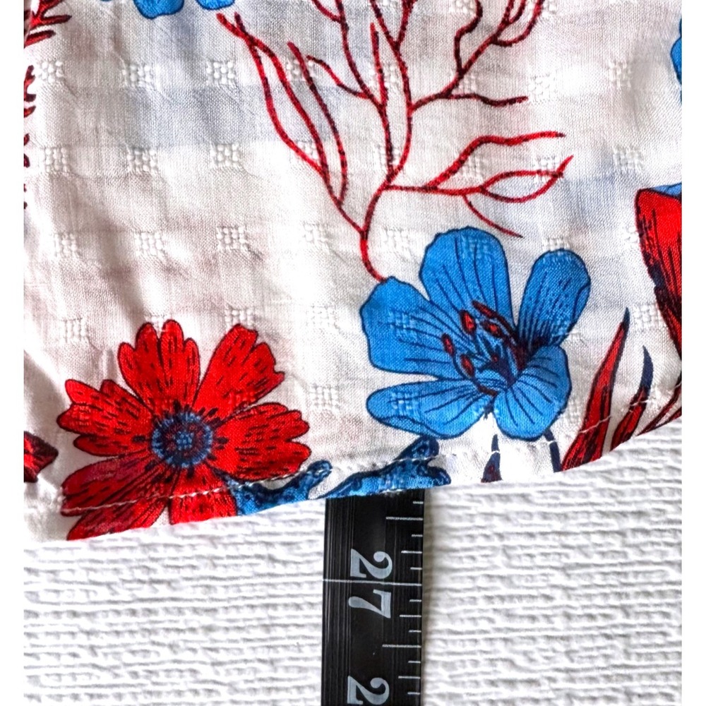 Jane Delancy Textured Floral Blouse L‎ Lightweight Coastal Chic Tropical Beach - Picture 7 of 7